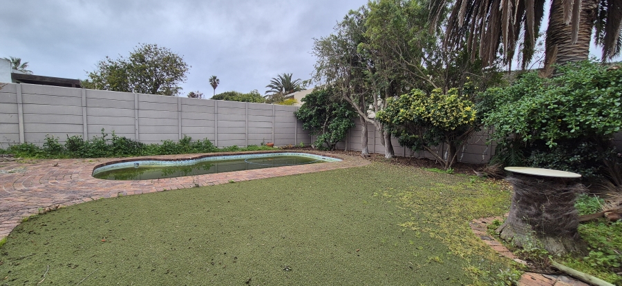 To Let 3 Bedroom Property for Rent in Waves Edge Western Cape